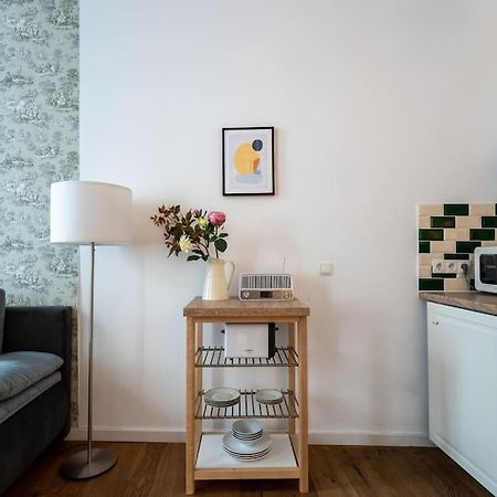 Sleek 1Br Flat Near Center By Hm Viena Exterior foto